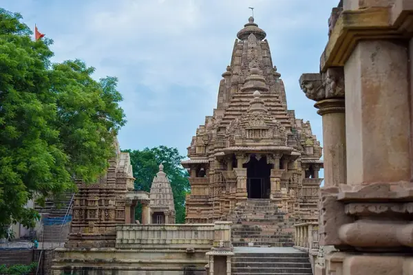 Lakshmana Temple, Khajuraho, Chhatarpur