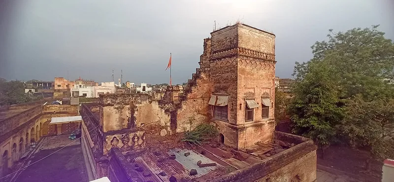 Antariksh Parshvanath Temple, Dhule