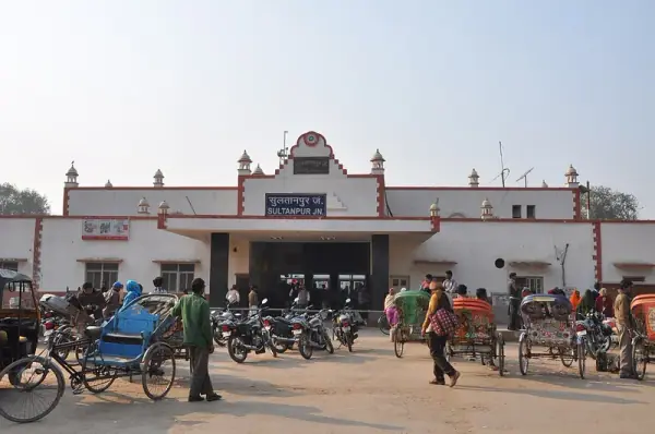 Sultanpur Junction Railway Station, Sultanpur