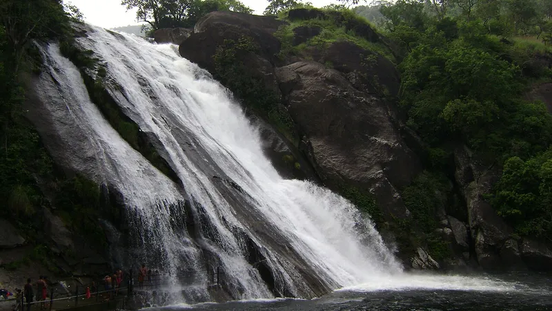 Papanasam Waterfalls, Tirunelveli
