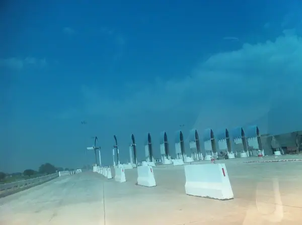 Agra–Lucknow Expressway expressway on Agra–Lucknow Expressway