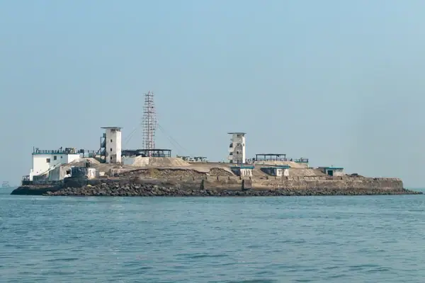Mumbai on NH 66 (Mumbai–Kanyakumari, Konkan coast)