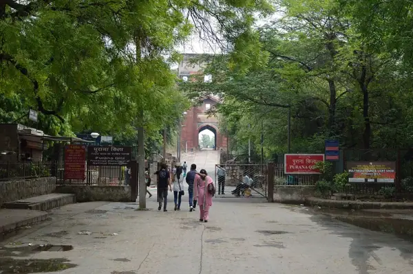 Old Delhi entrance, Delhi